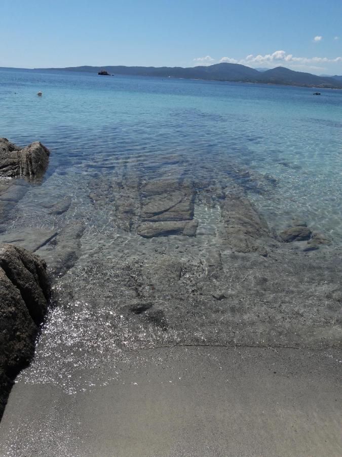 Villetta A San Teodoro In Zona Tranquilla Exterior photo